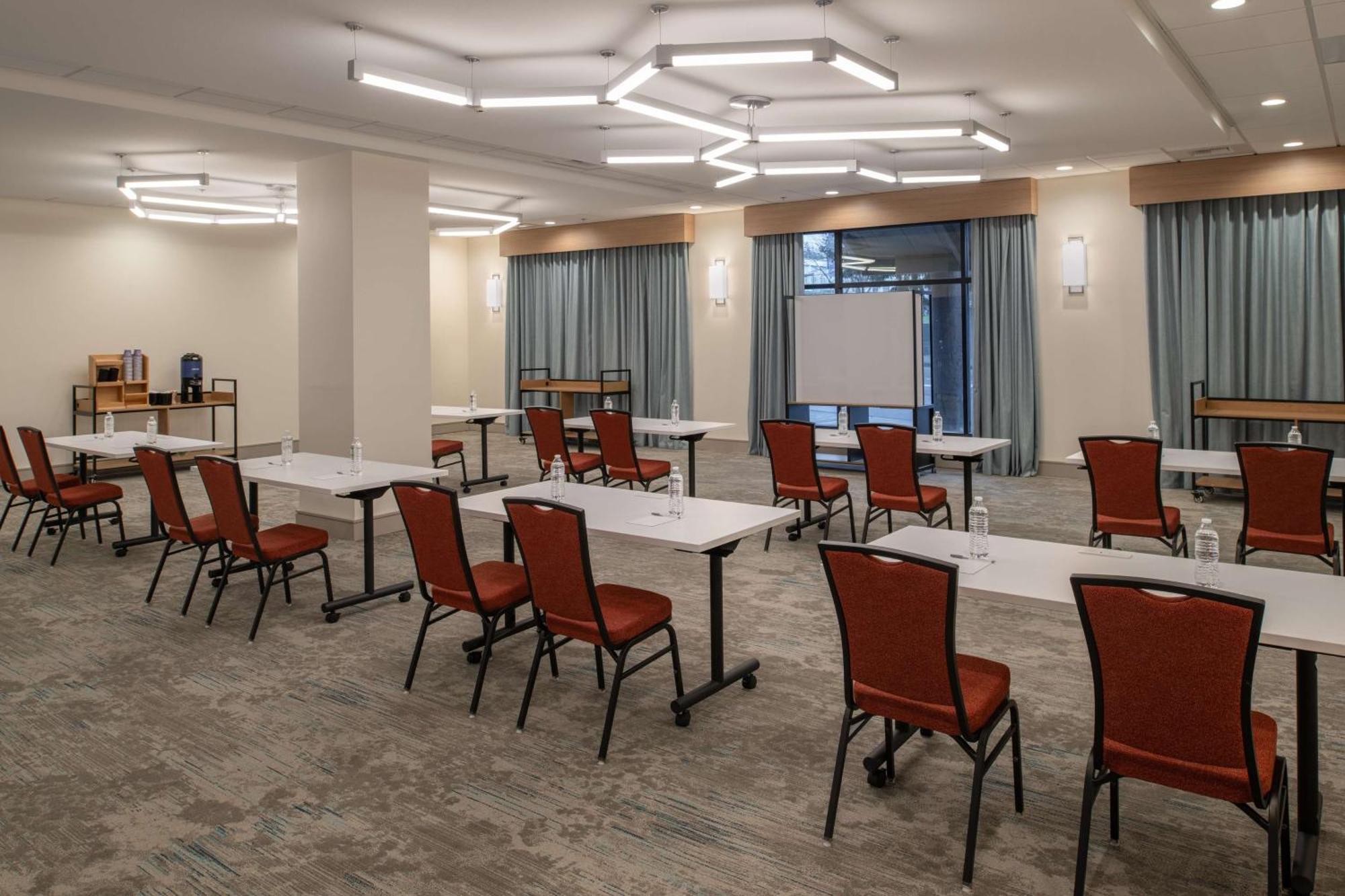 Hilton Garden Inn Tacoma Downtown Εξωτερικό φωτογραφία