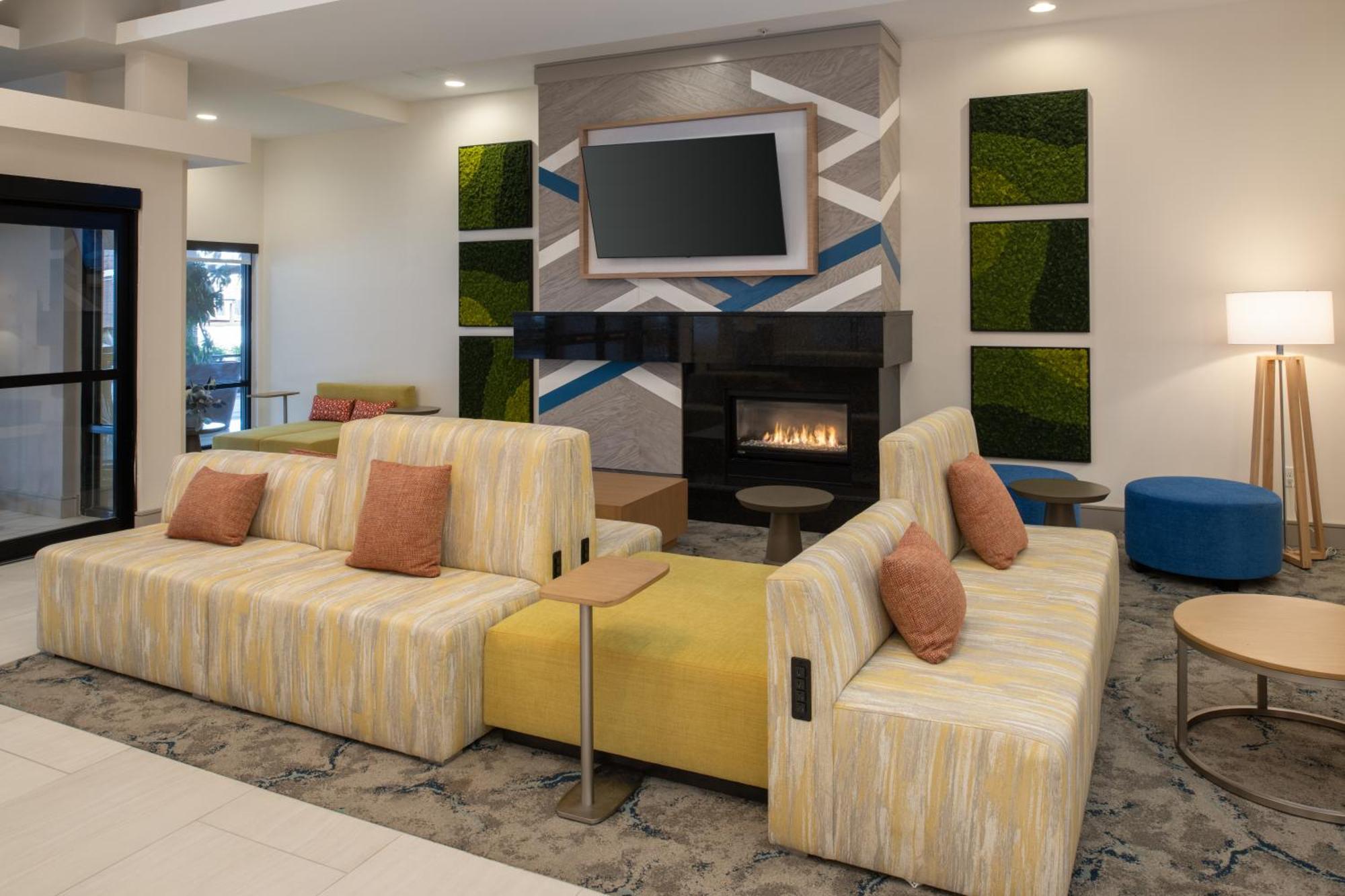 Hilton Garden Inn Tacoma Downtown Εξωτερικό φωτογραφία